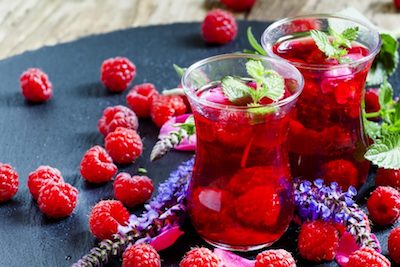 Iced Red tea and berries